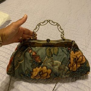 Vintage flower purse